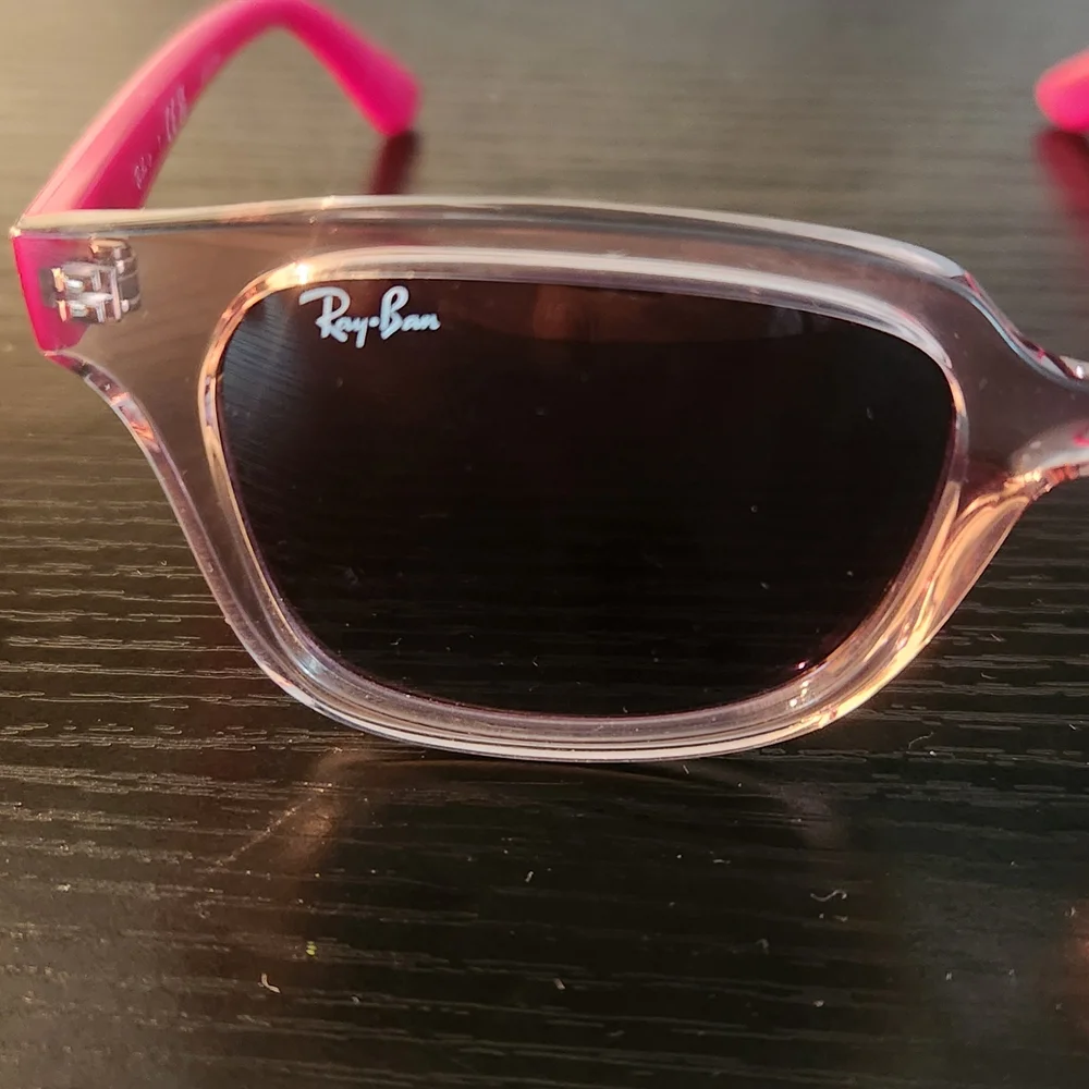 Ray-Ban Kids Sunglasses Pink